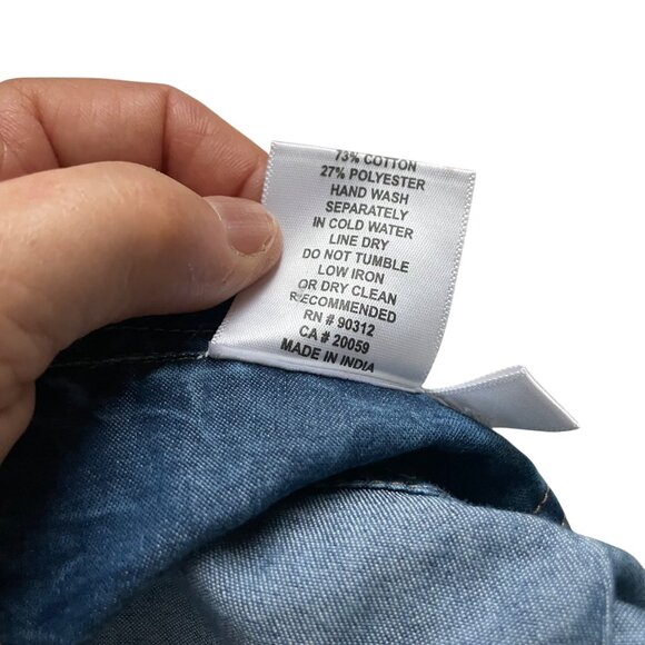 Sleeveless Denim Vest With Embroidered Design & Decorative Buttons By Parsley & - Picture 12 of 12